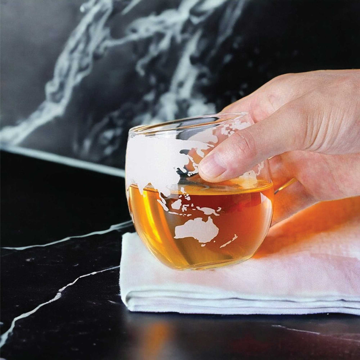 Bruenig Whisky Globe Decanter Set, 1L, 4 Glasses
