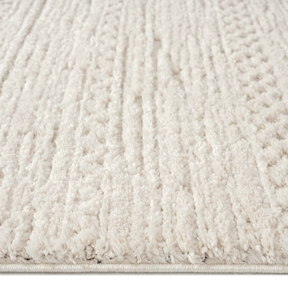 Addie Plush Soft Pile Area Rug — High-and-Low 20mm Sculpted Pile, Tassels — Allure Home Collections