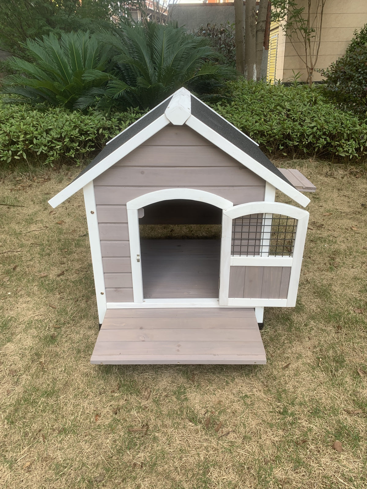 Karridale Timber Dog Kennel, Grey, view 3
