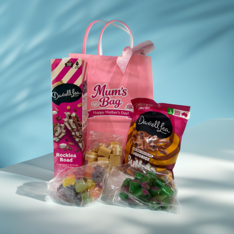 Mums Favourite Australian Sweets and Chocolate Gift Bag