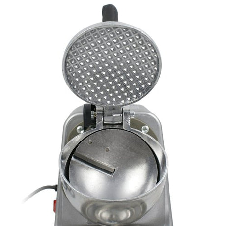 Alloy steel shaving blade inside the electric ice shaver