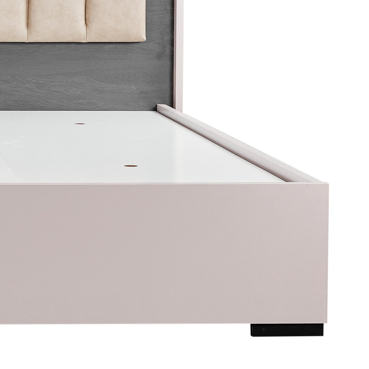 Allure Queen 4-Piece Bedroom Suite Set