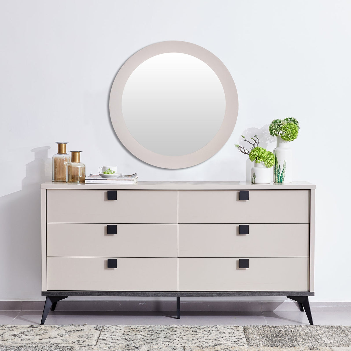 Maxwell 5-Piece Elegant Bedroom Suite