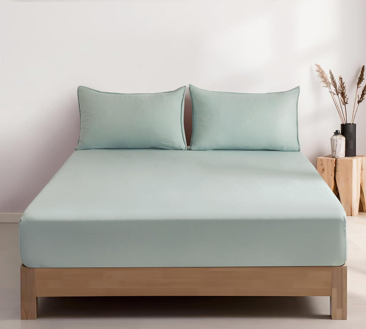 100% Vintage Washed Microfibre Fitted Sheet Set – Ultra Soft & Lightweight All-Season