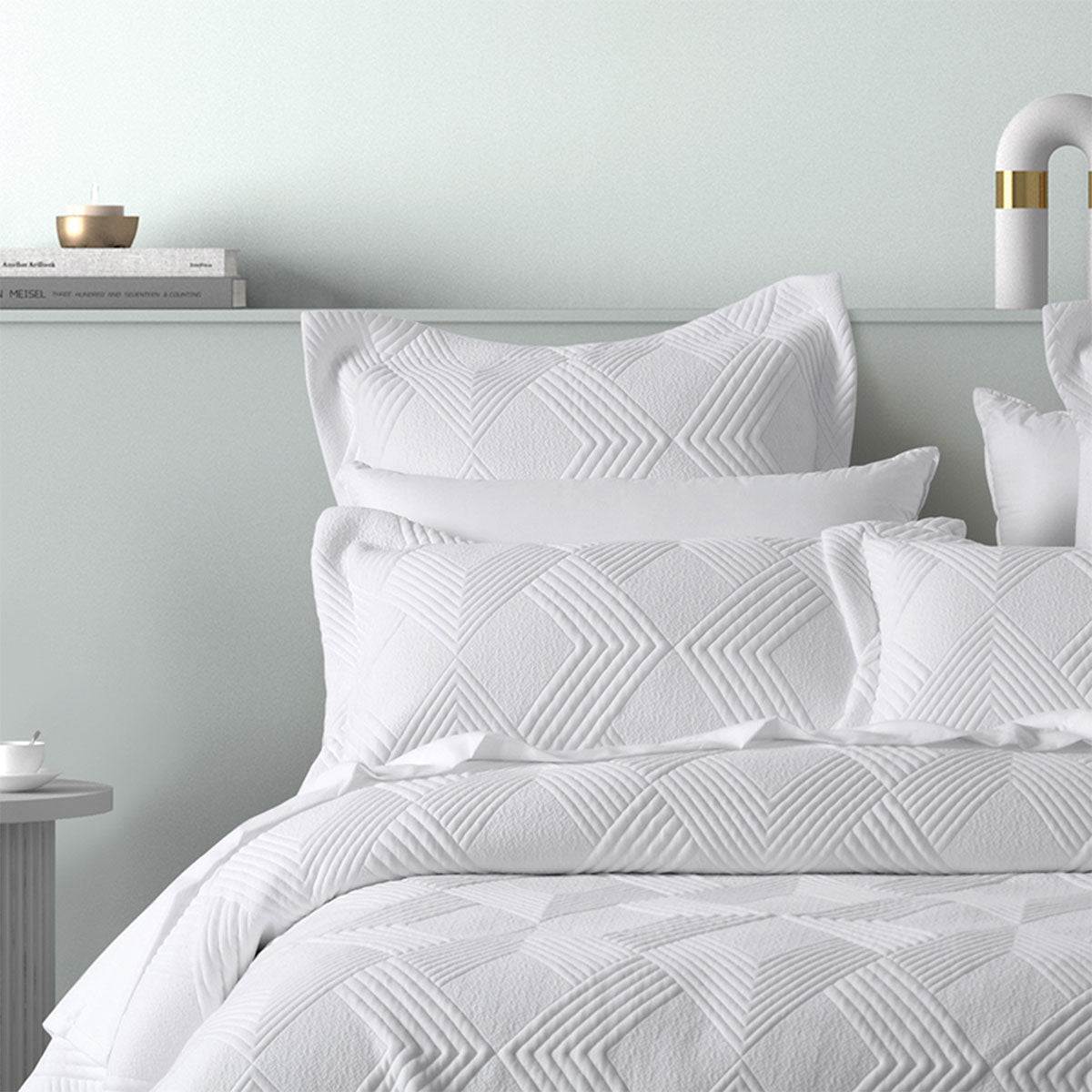 Farmcote Jacquard Coverlet Set, Single Double, White