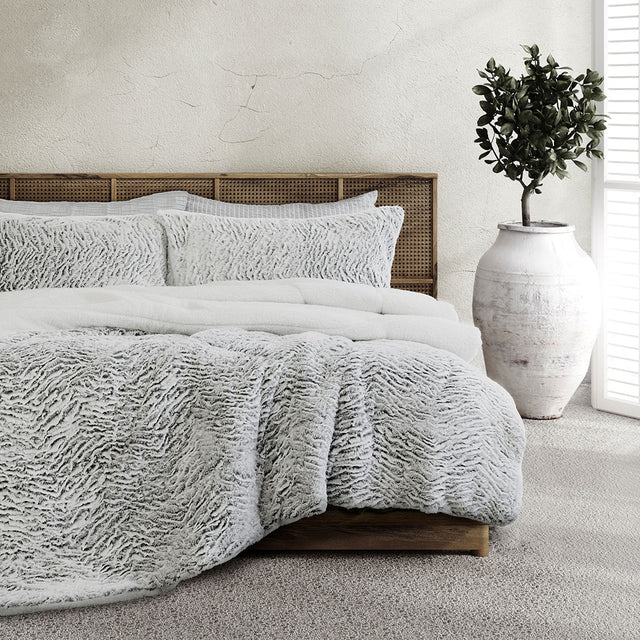 Salperton silver faux fur sherpa comforter set Queen King