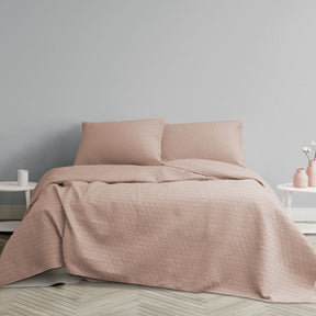 Milton under Wychwood powder pink microfibre floral quilted coverlet set Queen King