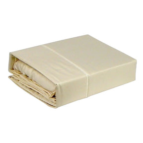 Perugia eggnog 400TC bamboo cotton sheet set on a bed