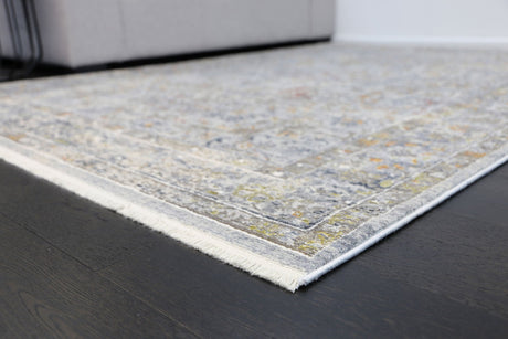 Distressed Power Loomed Floor Rug 240 x 330cm