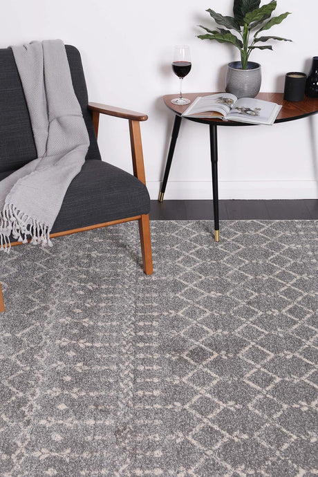 Distressed Transitional Polypropylene Floor Rug Grey Ivory 300 x 400cm, view 3