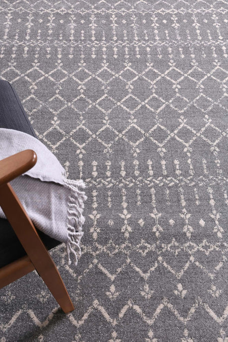 Distressed Transitional Polypropylene Floor Rug Grey Ivory 300 x 400cm, view 6