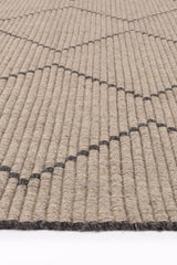 Hand tufted wool blend floor rug in ash, 160 x 230 cm