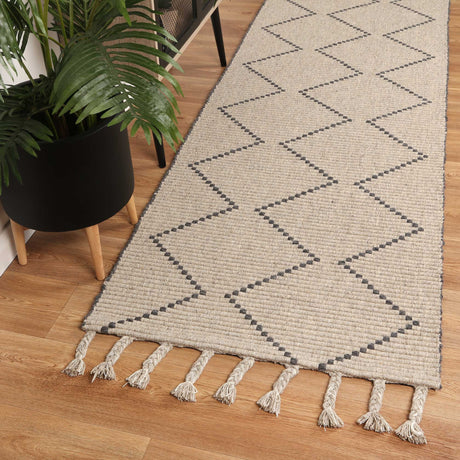 Hand Tufted Wool Blend Tribal Floor Rug, Ash 300x400cm