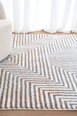 Plush polyester floor rug, 240 x 330 cm