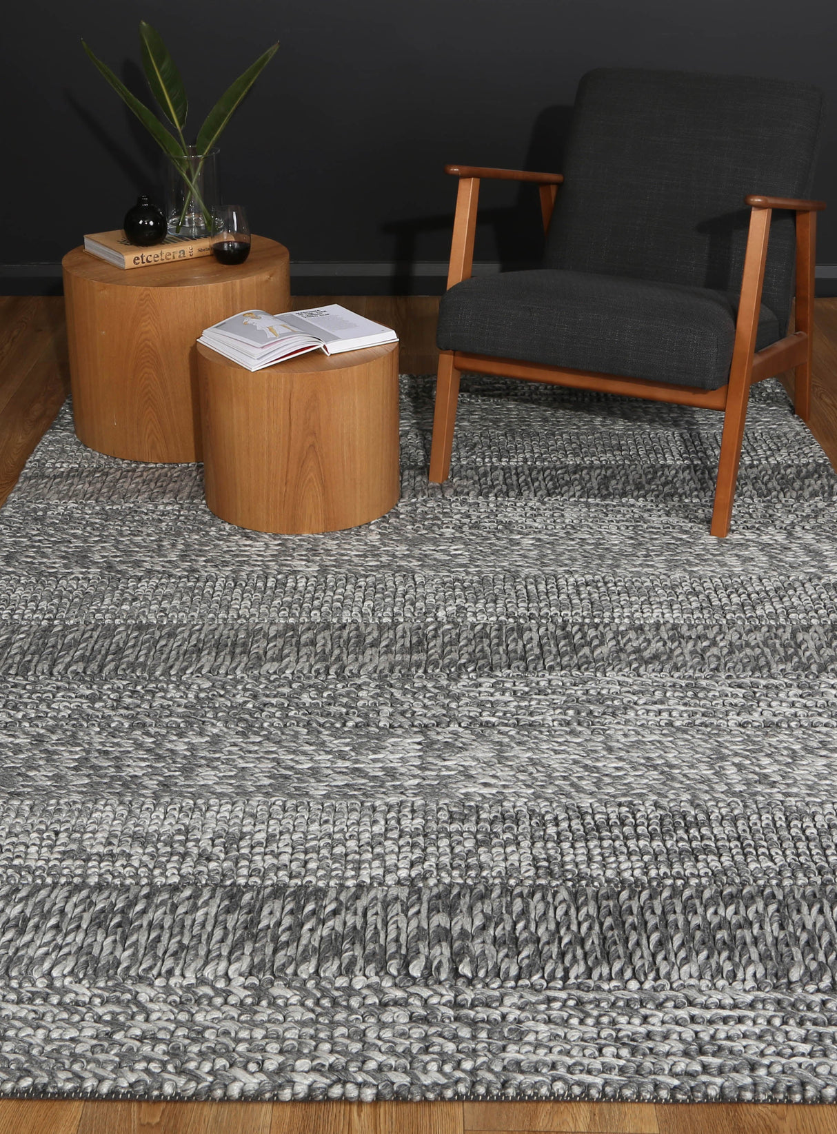 Textured wool blend floor rug in charcoal, 200 x 290 cm