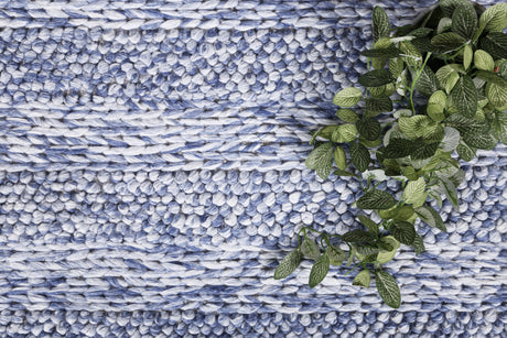 Textured wool blend floor rug in blue, 200 x 290 cm