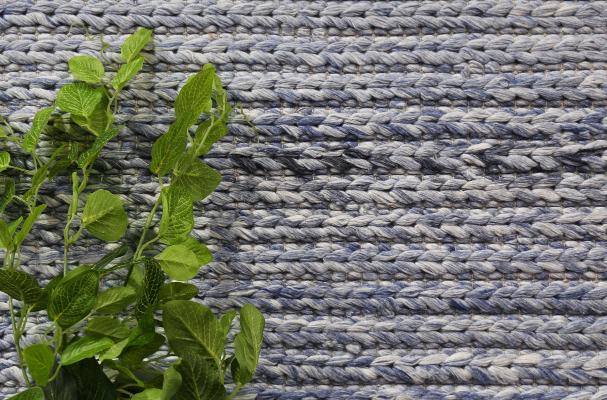 Blue textured wool blend floor rug 240x330cm