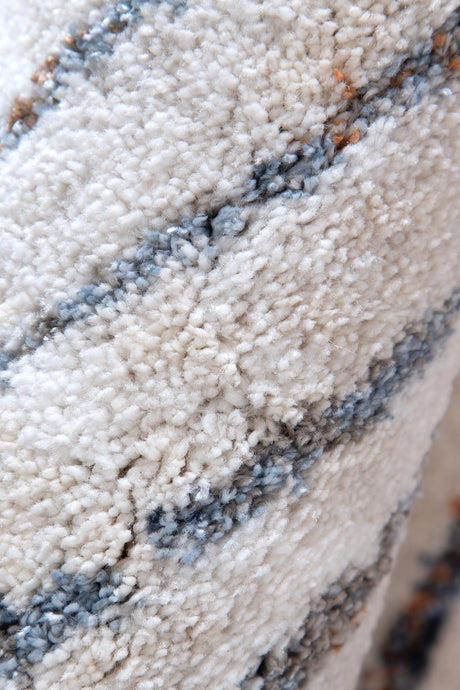 Plush woven polyester floor rug 80x300cm