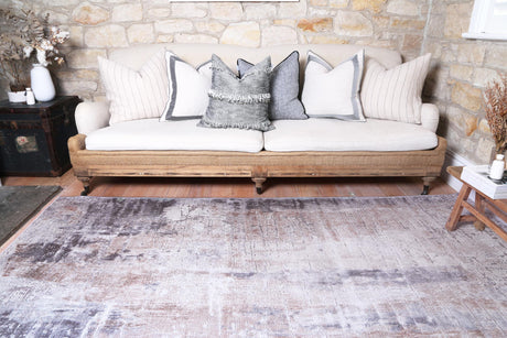 Distressed Vintage Floor Rug, Ash Ivory 280x380cm