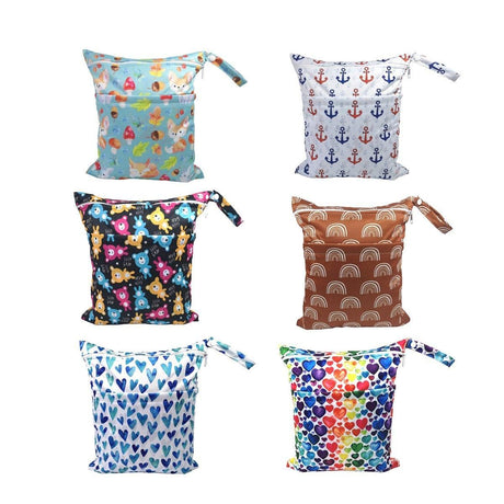 Waterproof nappy and wet bags with heart print, 2 piece