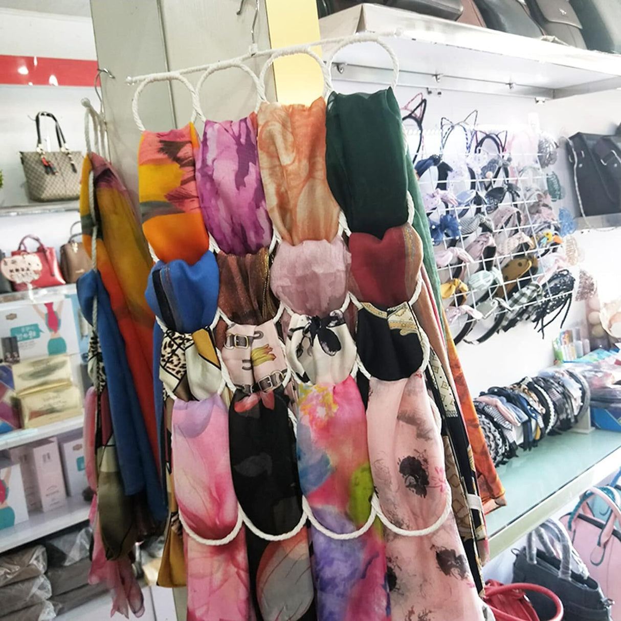 28-Hole Scarf and Accessory Organizer Hanger