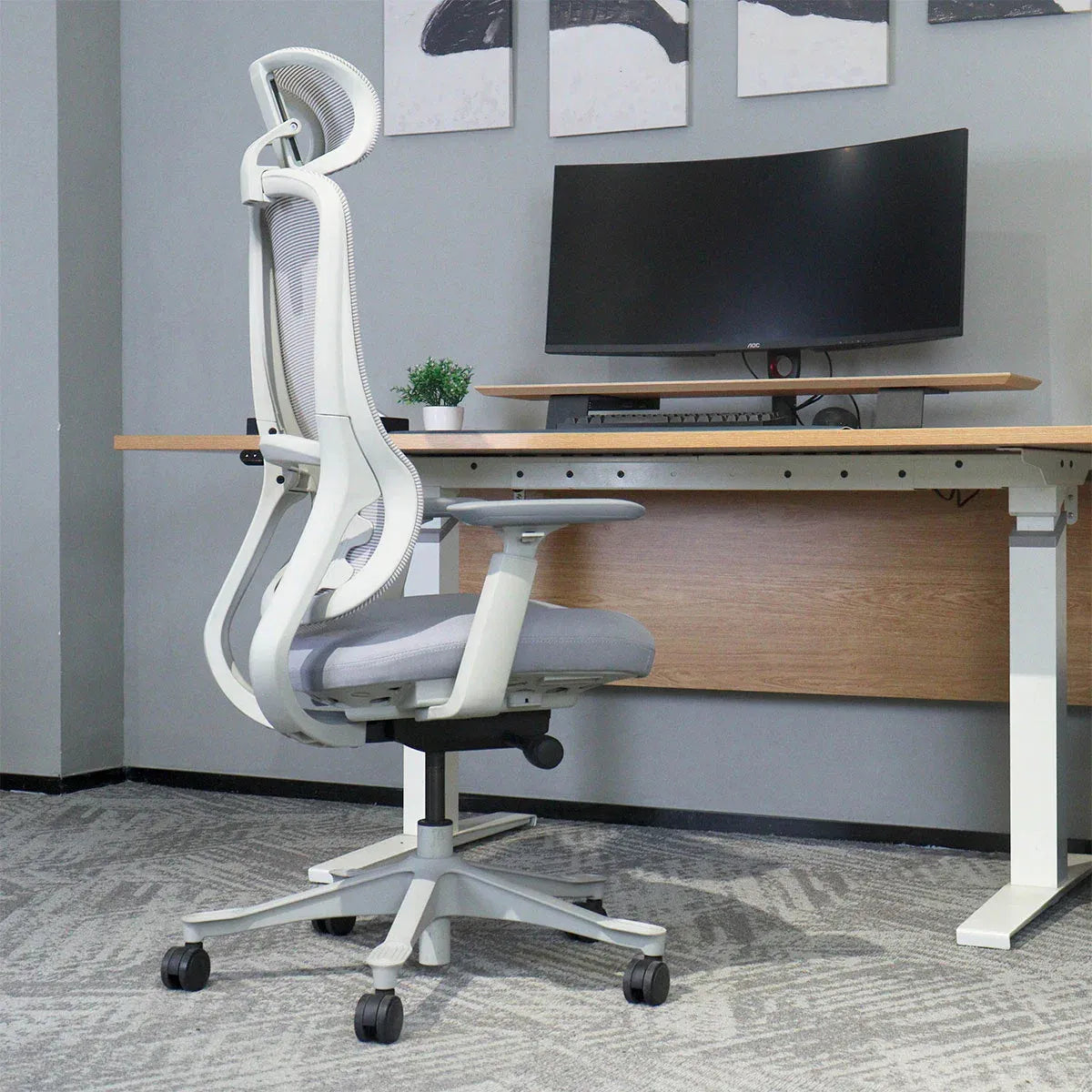Yallingup white and grey ergonomic mesh office chair
