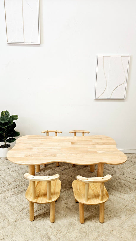 Kids Cloud Table and 4 Chairs Set