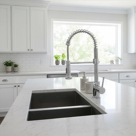 Compact solid brass pull out kitchen mixer tap in chrome