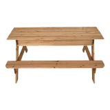 Sand and water picnic table outdoor setup