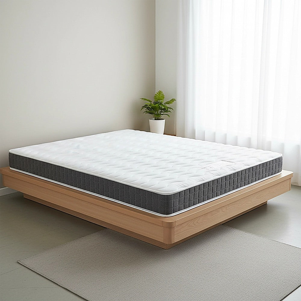 Medium firm innerspring mattress, 15cm king