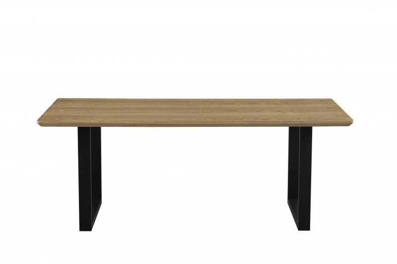 Tarlee oval dining table in oak