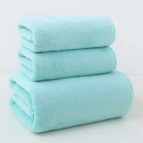 Six piece light green coral fleece towel set with two bath towels and four face towels