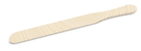 Natural wood T shaped spreader and spatula supplied with the crepe maker