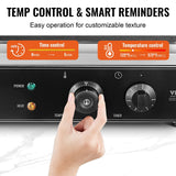 Temperature control knob and timer on the 1550 W waffle maker
