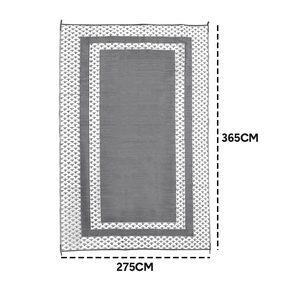 Weatherproof plastic weave outdoor rug in silver grey