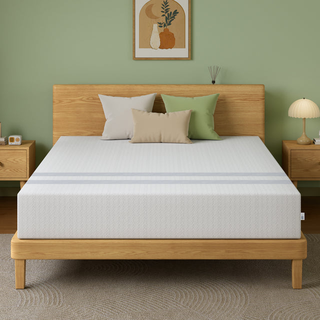 Medium Gel Memory Foam Mattress, 25cm Queen